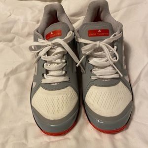 ADIDAS STELLA MCCARTNEY Barricade Boost tennis shoes/sneakers. WOMENS 7